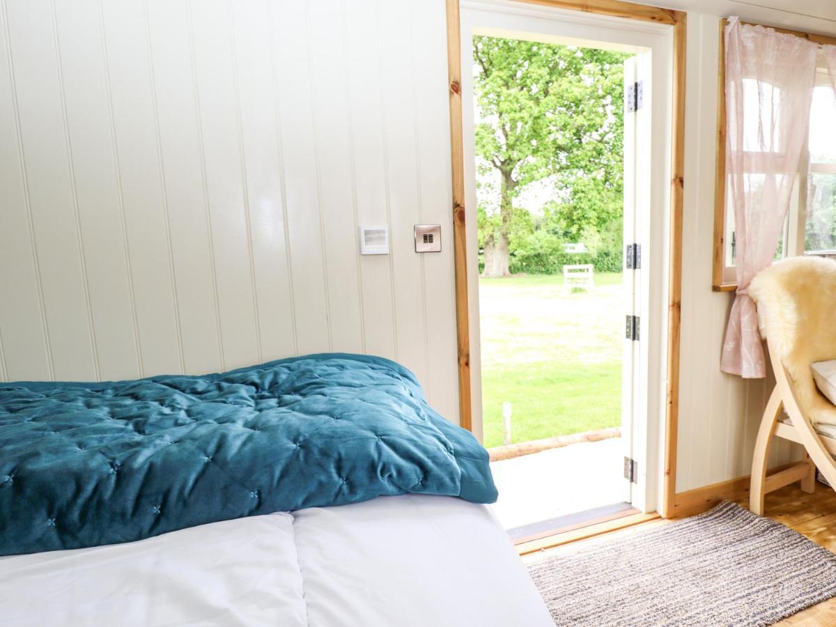 Honeybee Lodge ウッドホール・スパ エクステリア 写真